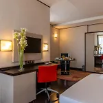 Valentino Hotel 4*